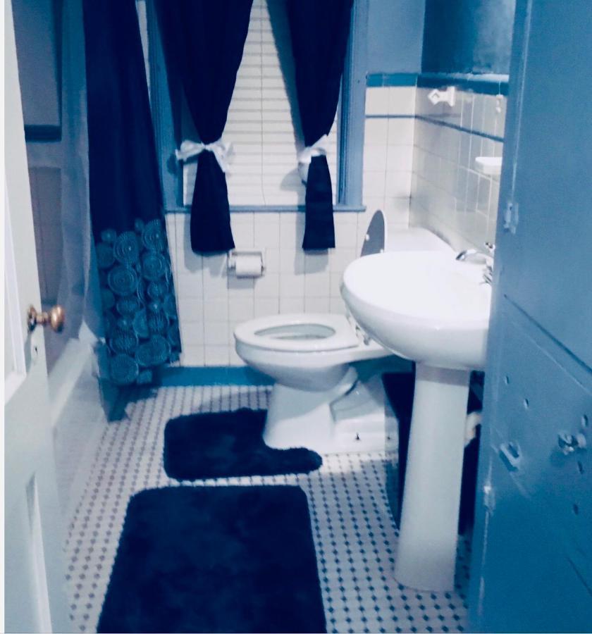2 Bedroom Sleeps 6 Spacious Luxury Apartment 79 蒙哥马利 外观 照片
