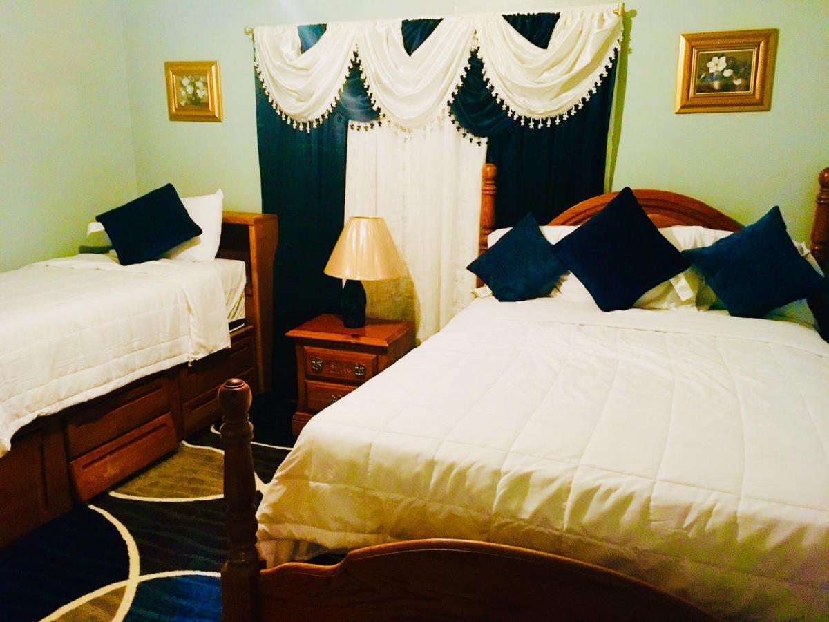 2 Bedroom Sleeps 6 Spacious Luxury Apartment 79 蒙哥马利 外观 照片